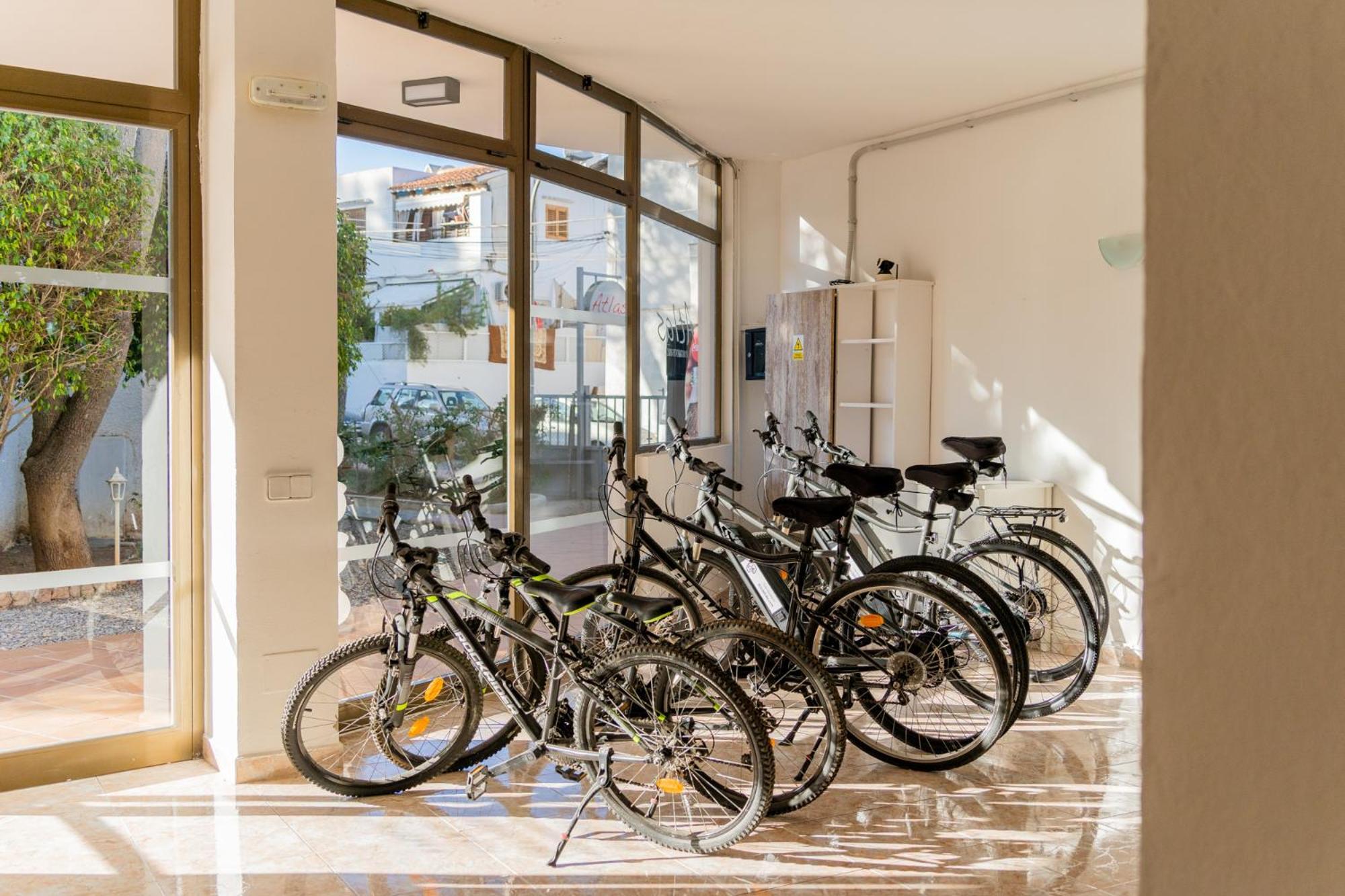 Atlas Apartments Ibiza Santa Eularia des Riu Dış mekan fotoğraf